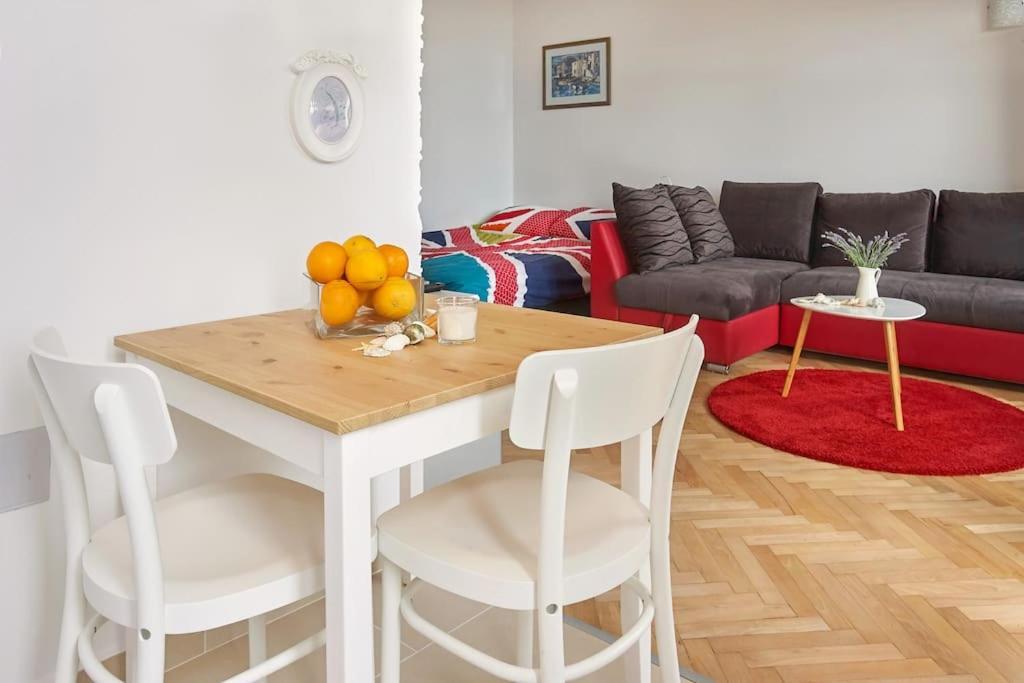 Studio Apartment One Sun Lovran Exterior foto
